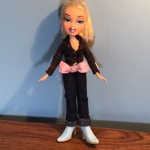 Bratz vintage 2001 doll excellent condition